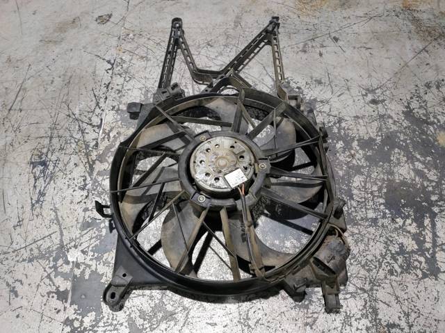 24431828 Ventilador de radiador  en stock Granada