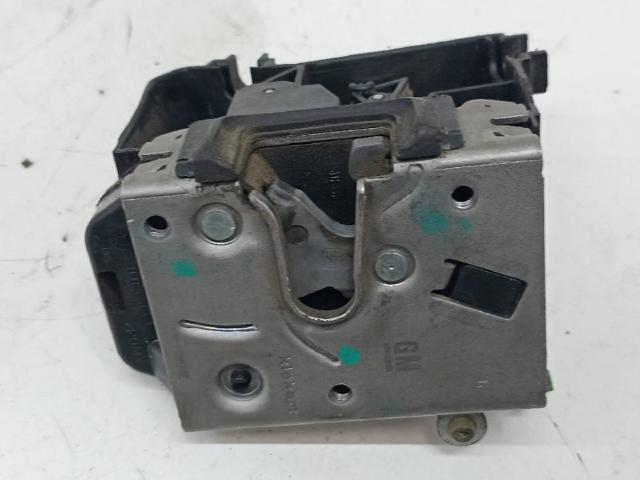 24434883 OPEL Cerradura de puerta delantera derecha comprar Madrid