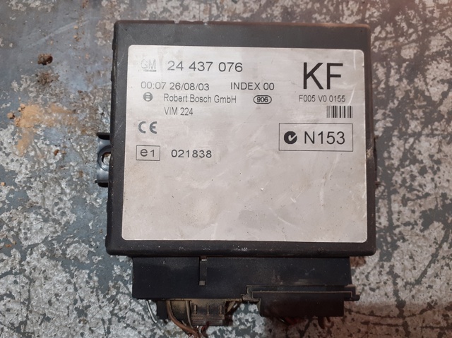 24437076 Opel