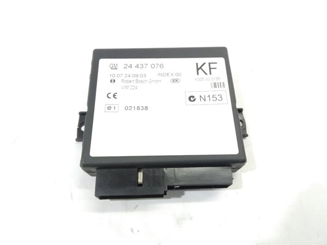 24437076 Opel