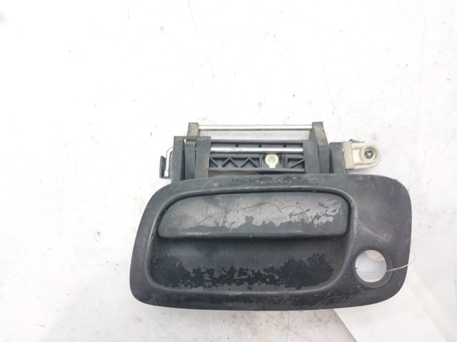 Tirador de puerta exterior delantero izquierda 24443942 Opel