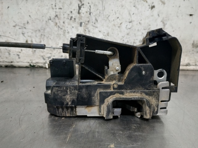 OPEL 24444015 Cerradura de puerta delantera izquierda  comprar en Albacete