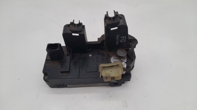 24447346 Opel