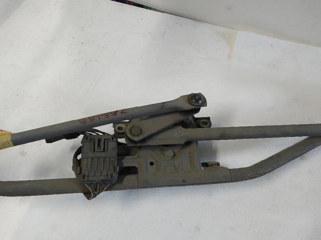24450195 Trapezio del limpiaparabrisas  comprar en Pontevedra