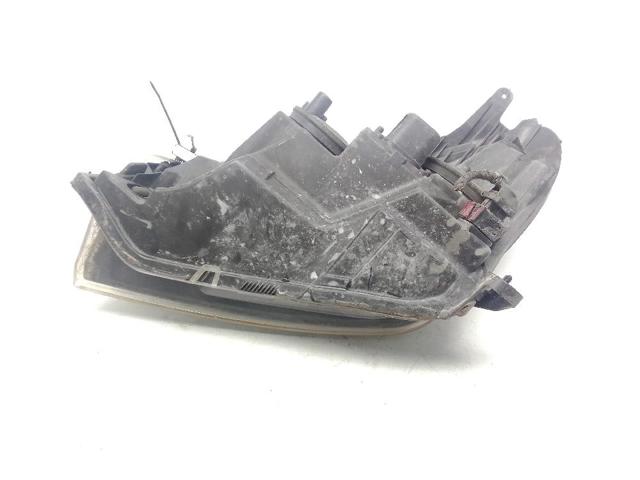 24451033RH Faro derecho  en stock Sabadell