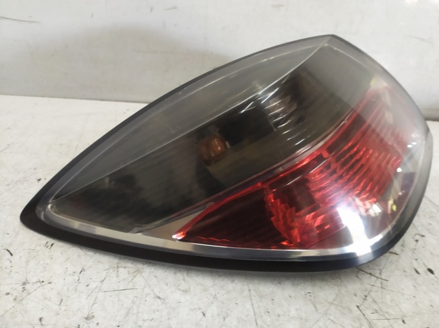 24451832 OPEL Piloto trasero izquierdo  comprar en Lleida