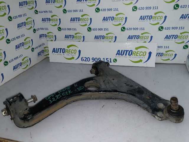 Brazo inferior derecho de la suspensión delantera 24454478 OPEL