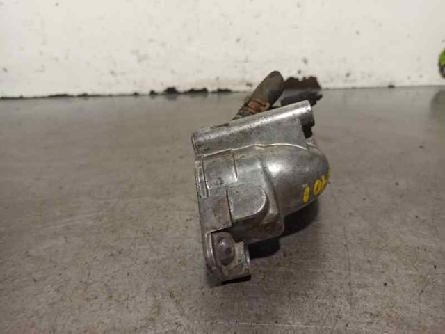 Caja del termostato Opel Astra F69