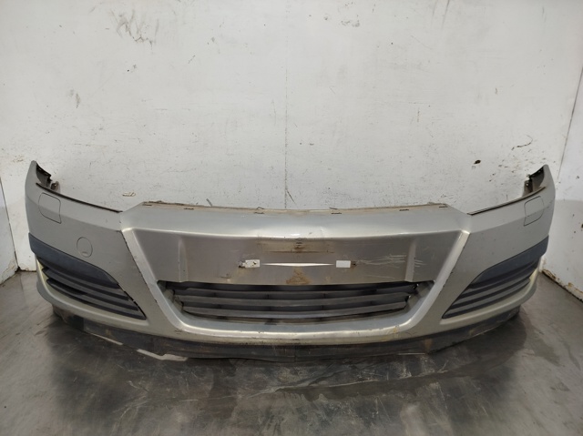 Pieza Paragolpes para Opel Astra H segunda mano