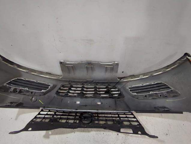24460258 Parachoques delantero  comprar en Reus
