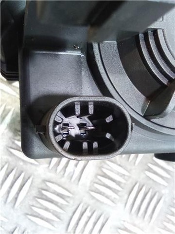 24462134 OPEL Faro antiniebla derecho  comprar en Oviedo