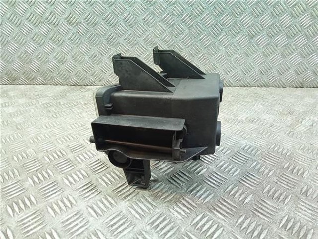 24462134 Faro antiniebla derecho  en stock Sabadell