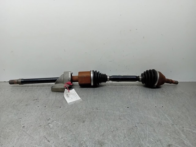 24462241 Semieje delantero derecho  disponible Utrera