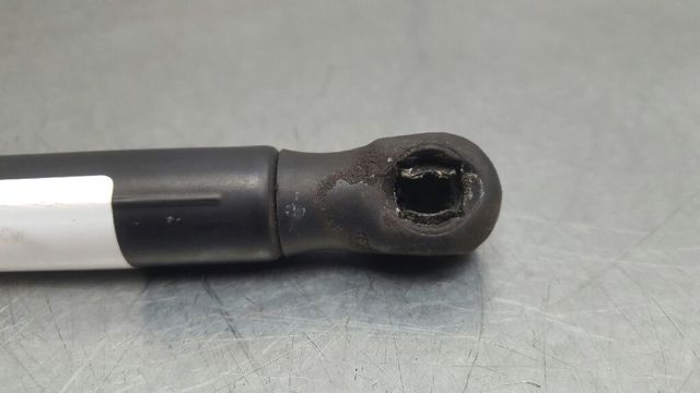 OPEL 24465295 Amortiguador de capó  en stock Valencia