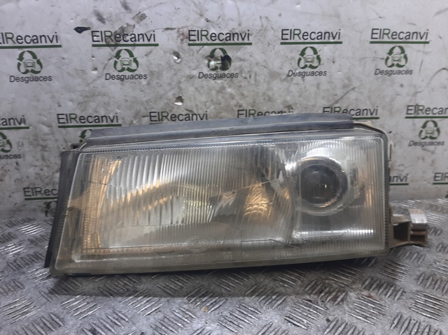 24608500 VAG Faro izquierdo  disponible Alicante