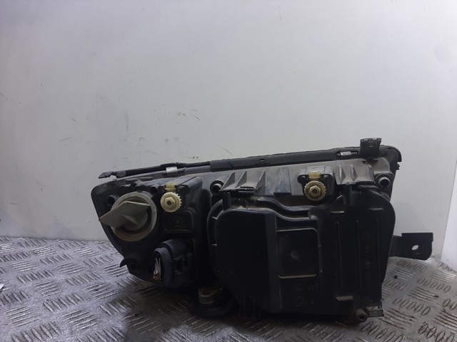 VAG 246365 Faro izquierdo  en stock Valencia