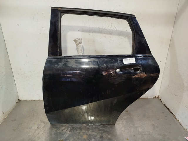 2467300105 Mercedes