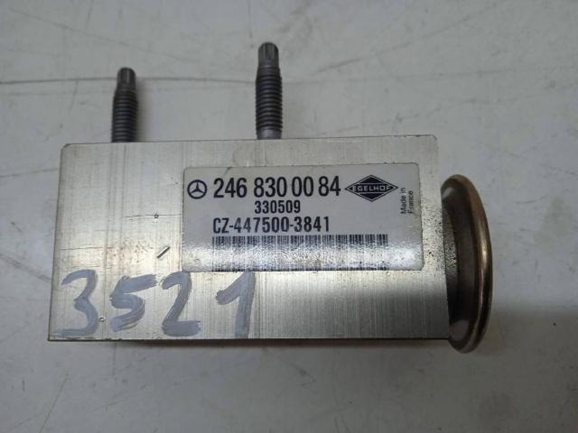 2468300084 Mercedes