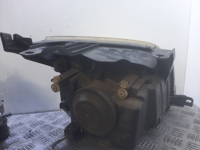 24689700 FORD Faro izquierdo  disponible Vigo