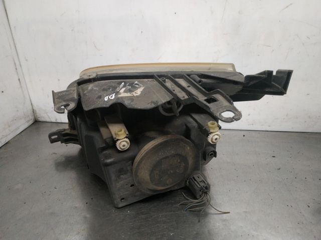 Luz derecha 24689800R FORD