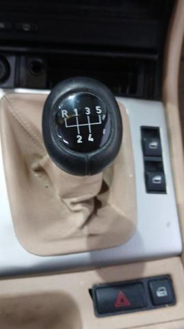 Pomo de palanca de cambios 25117500299 BMW