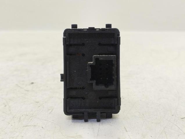 251450002R RENAULT  en stock Huelva