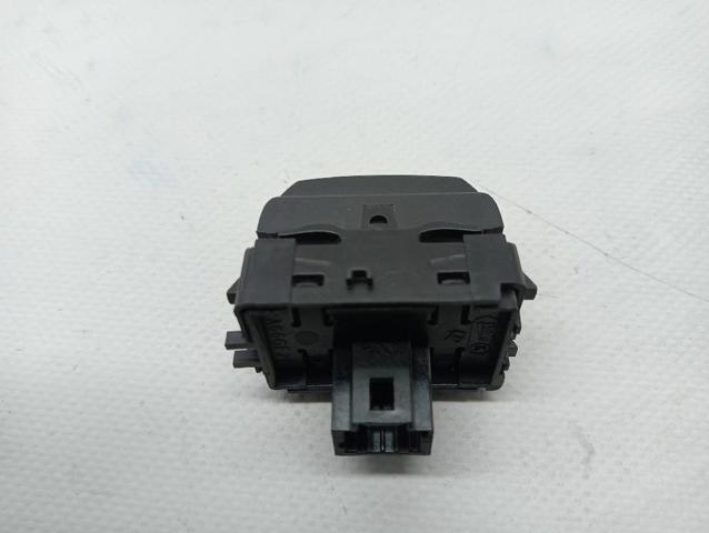 RENAULT 251450002R  en stock Salamanca