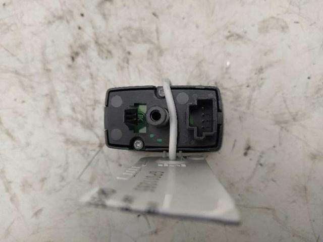 2518200510 MERCEDES Unidad de control de elevalunas delantero derecho comprar Bilbao