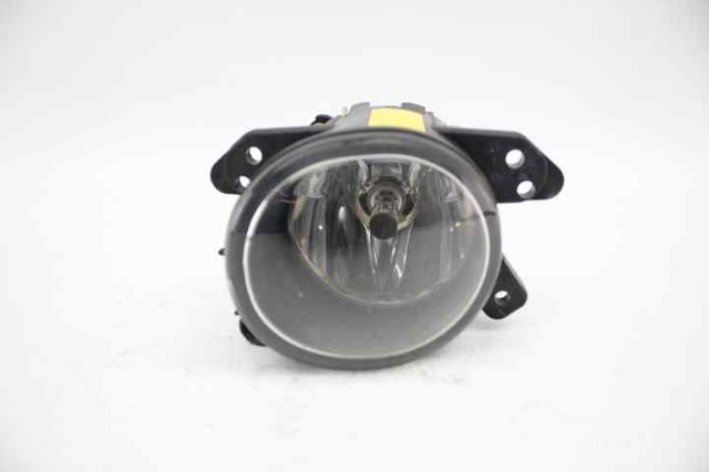 2518200856 MERCEDES Faro antiniebla derecho  en stock Huelva