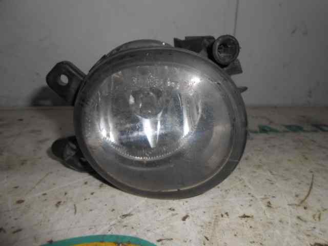 Luz antiniebla derecha 2518200856 MERCEDES