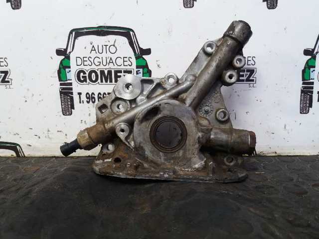 Bomba de aceite Opel Vectra 86, 87