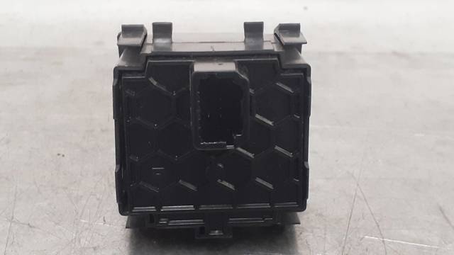 251900567R Renault (RVI)