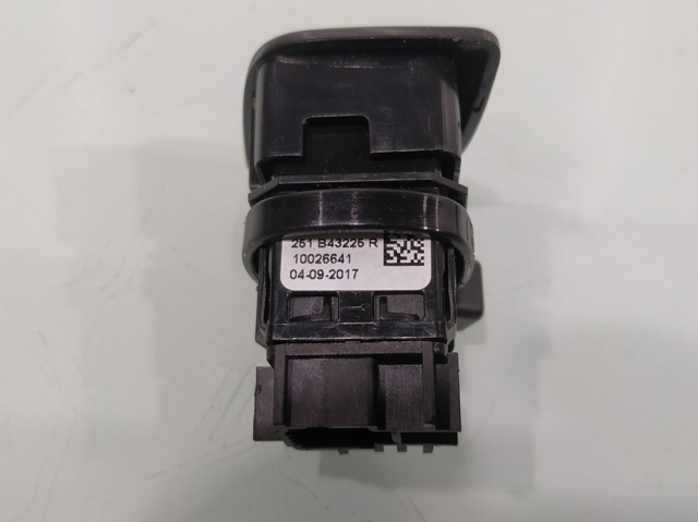 251B43225R Renault (RVI)