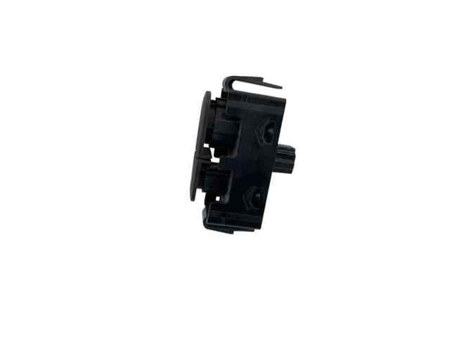 252100502R RENAULT Boton de luz de emergencía comprar Madrid