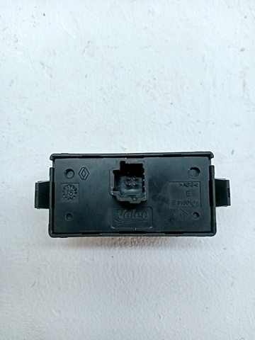 252100622R Renault (RVI)