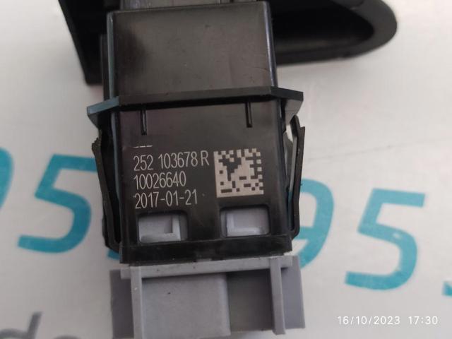 RENAULT 252103678R Botón de bloqueo de puertas  comprar en Albacete