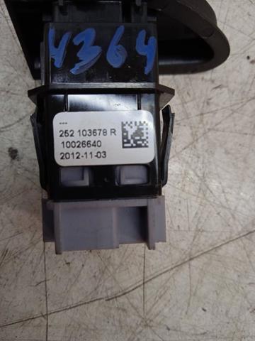 RENAULT 252103678R Botón de bloqueo de puertas  comprar en Murcia