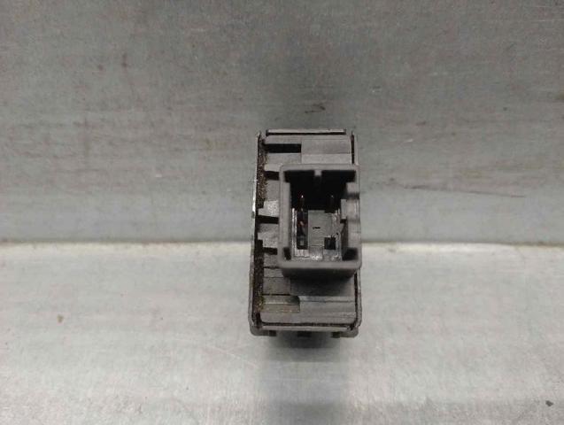 25210EB300 Botón de bloqueo de puertas  disponible Málaga