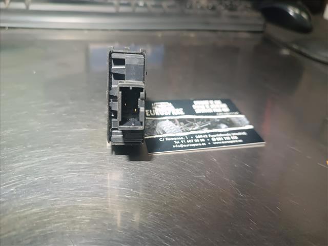 NISSAN 25210EB300 Botón de bloqueo de puertas comprar Pamplona