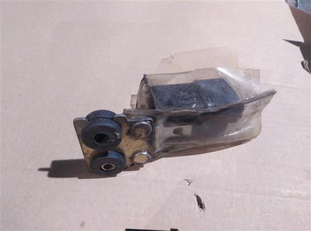 2523080A00 Relé de los calentadores comprar Sevilla