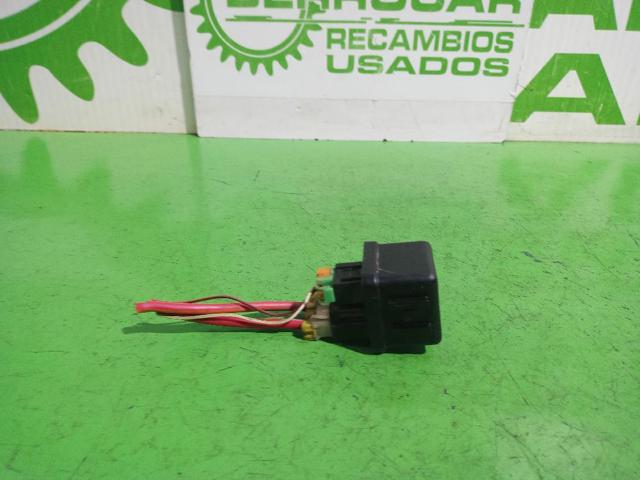 25230G2400 NISSAN Relé de los calentadores  en stock Gandía