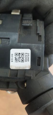 25260EA000 Conmutador derecho de la columna de dirección  disponible Utrera