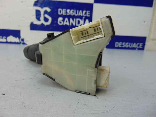 25260EA000 Conmutador derecho de la columna de dirección  en stock Castellón