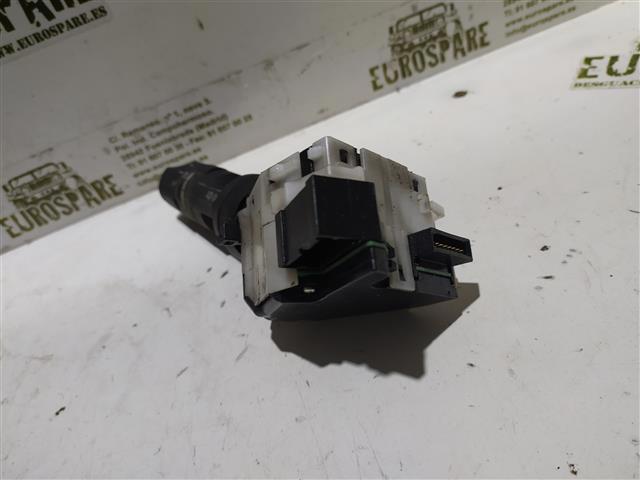 25260EB60A Conmutador derecho de la columna de dirección  en stock Castellón
