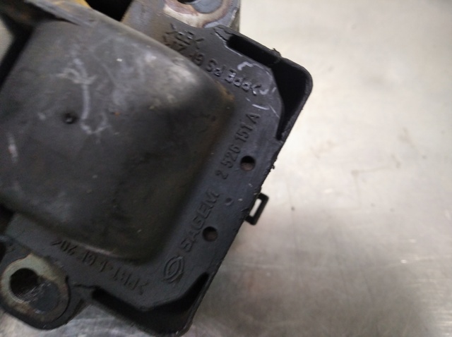 2526151A RENAULT Bobina comprar Alcalá