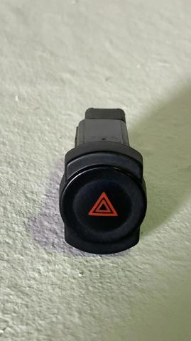 Comprar Botón de emergencia Renault LOGAN I LS a bajo precio