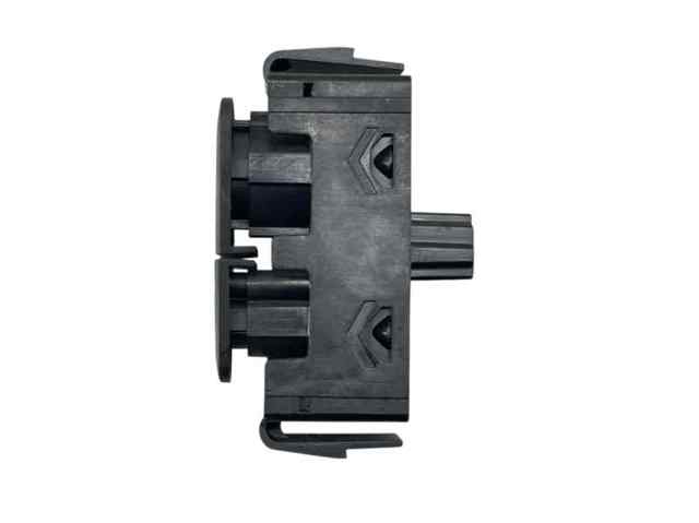 252905668R RENAULT Boton de luz de emergencía  en stock Huelva