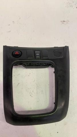 Boton warning para Nissan Pathfinder R51M