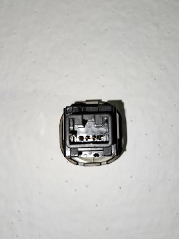 25290EA000 Boton de luz de emergencía comprar Almería