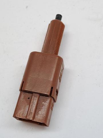 253003RA0A Interruptor de luz de freno comprar Almería